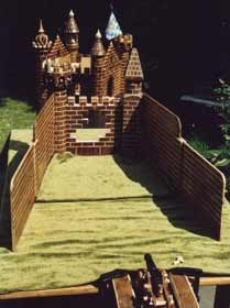 Schönes aus Holz: Phantasievolle Burganlagen